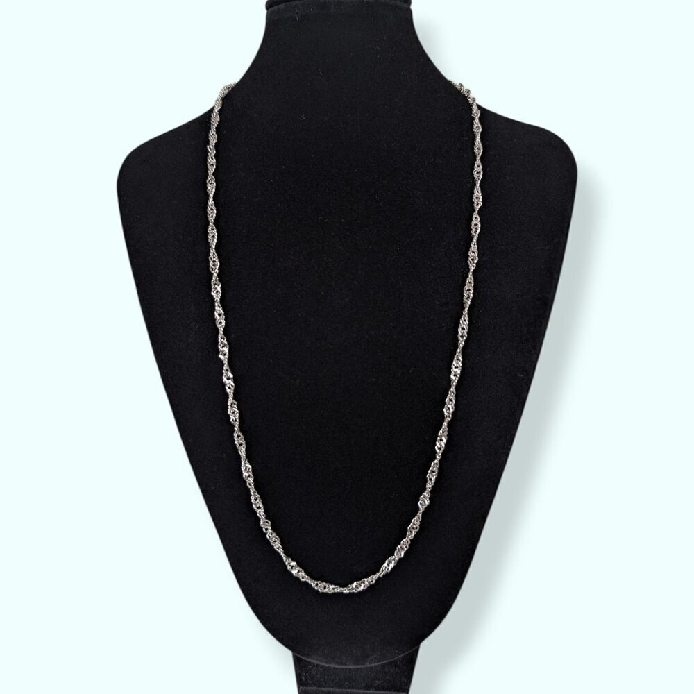 V. Sarah Cov Angular Rope Chain